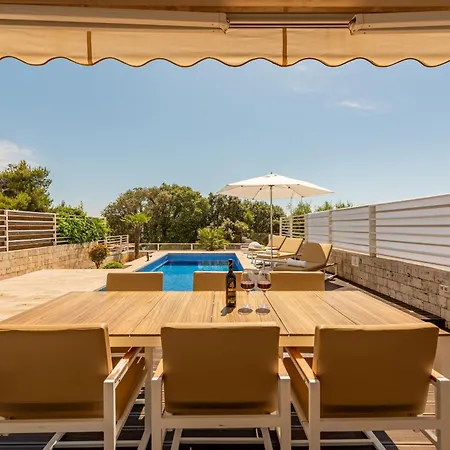 Villa Magnolia Zadarvillas Petrčane